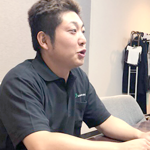 スタッフ写真